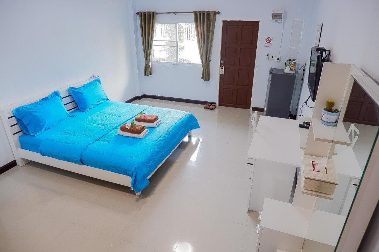 Ruen Aiyara Apartment Nakhonratchasima Exterior foto